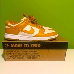 Nike Dunk “Gold Phantom”